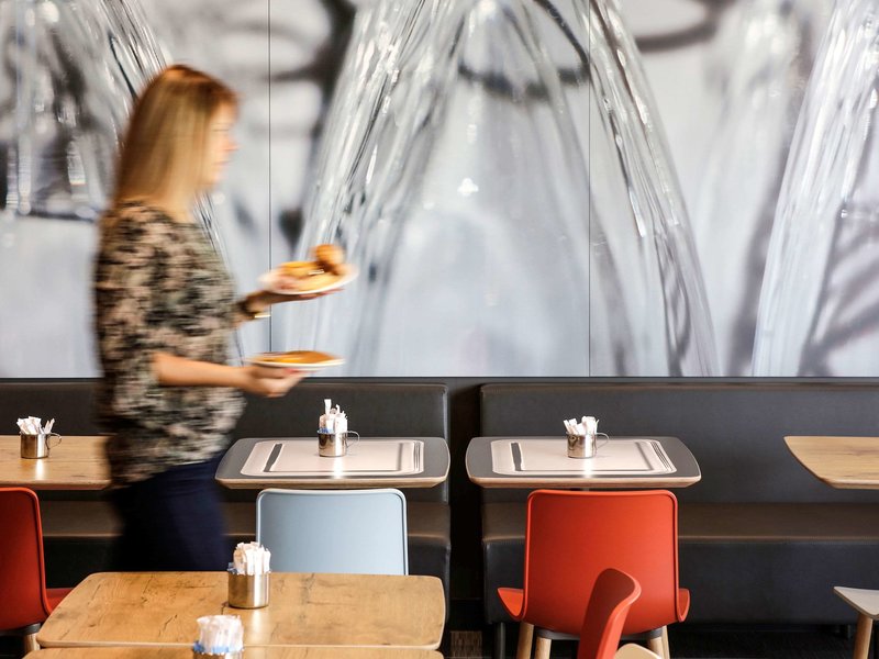 ibis porto gaia