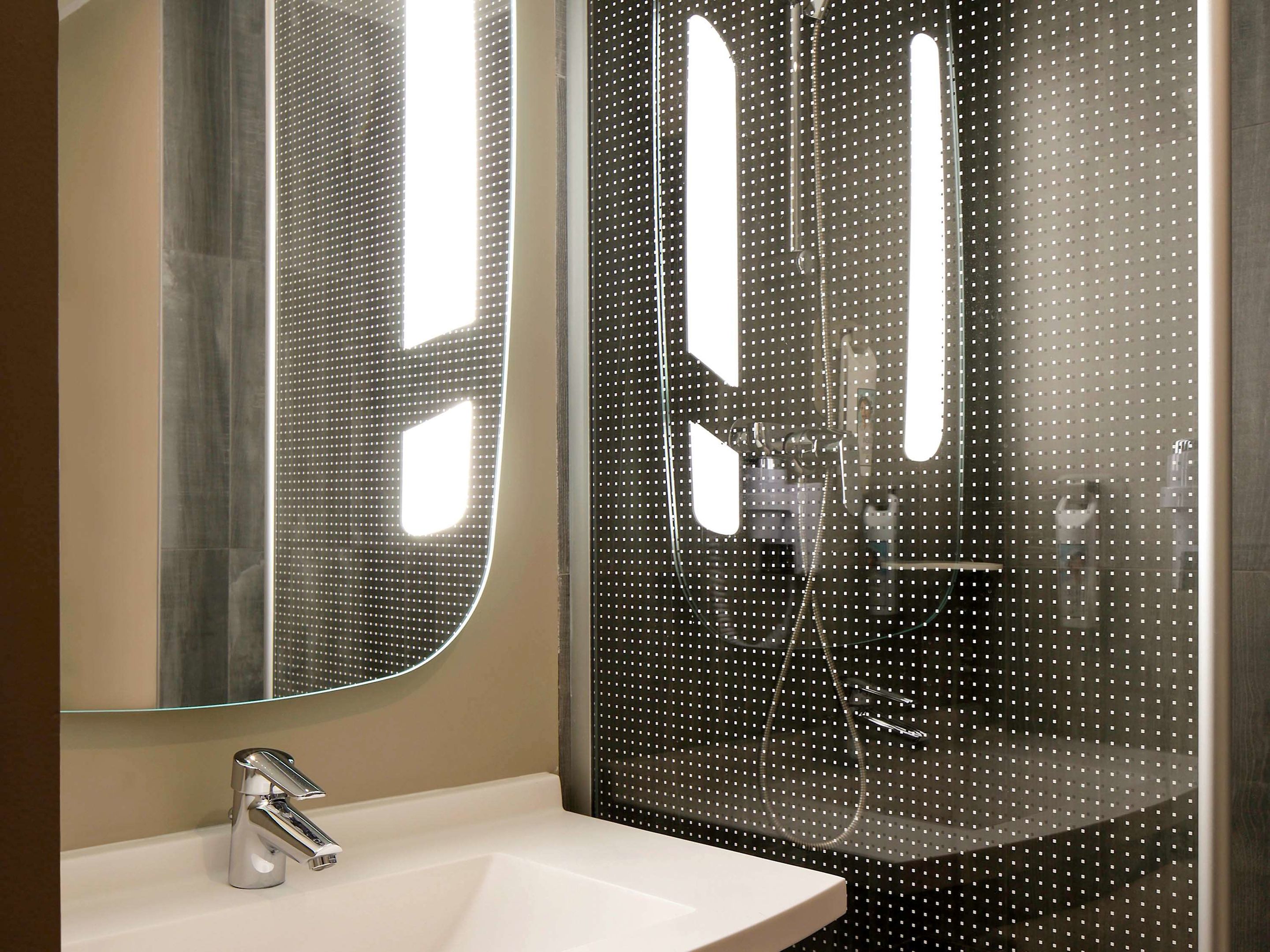 ibis porto gaia