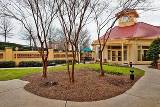 La Quinta Inn & Suites By Wyndham Greenville Haywood,Greenville - Spartanburg>>Greenville,3 star