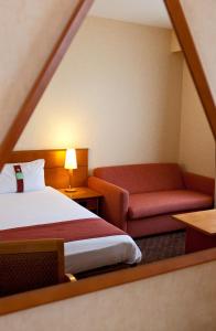 Holiday Inn Gent Expo By Ihg,Merelbeke>>Ghent,4 star