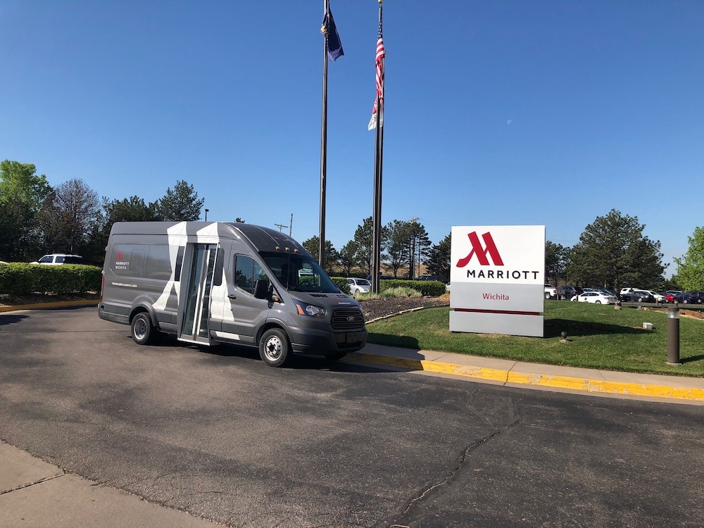 marriott wichita