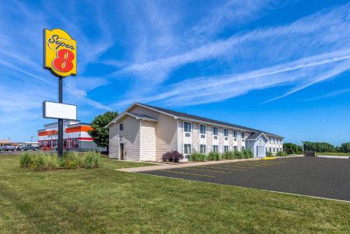 Super 8 By Wyndham El Dorado,Wichita>>El Dorado,2 star