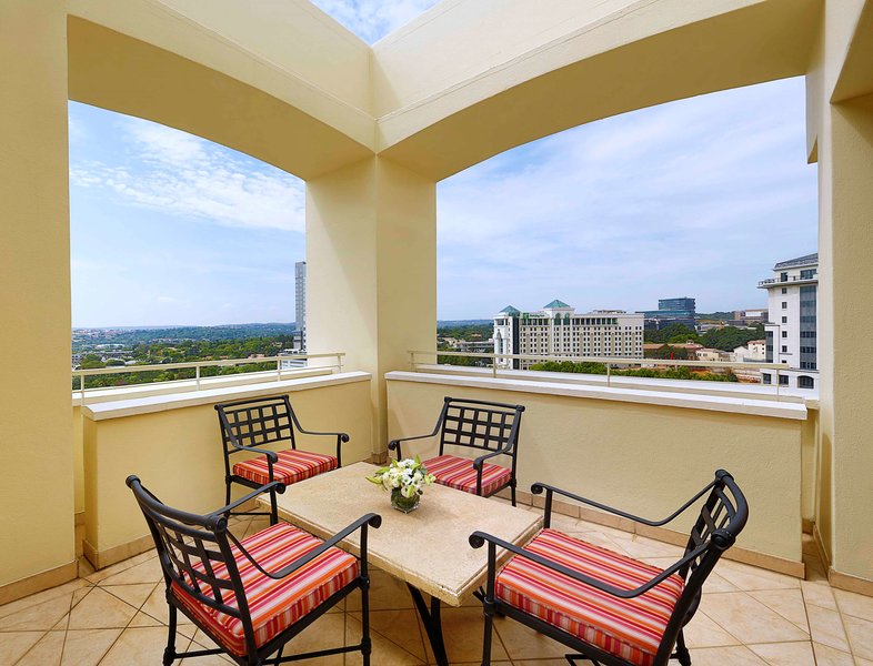 nh johannesburg sandton hotel