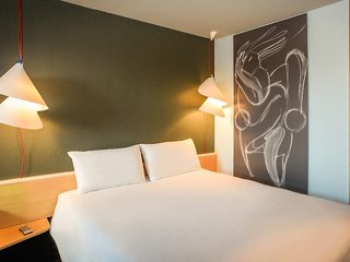 Ibis Saint Lo La Chevalerie,Manche>>Caen,3 star
