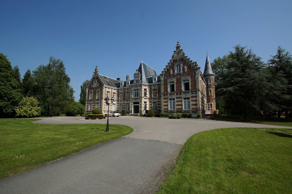 najeti hotel chateau de tilques