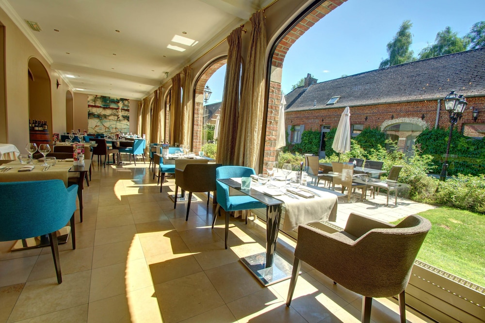 najeti hotel chateau de tilques