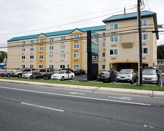 Country Inn & Suites By Radisson Rehoboth Beach - Dewey,Dewey Beach>>Delaware,3 star