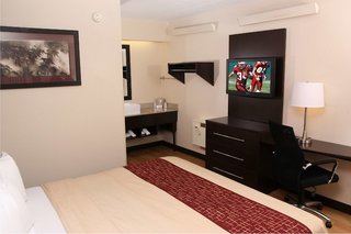 red roof inn plus washington dc manassas