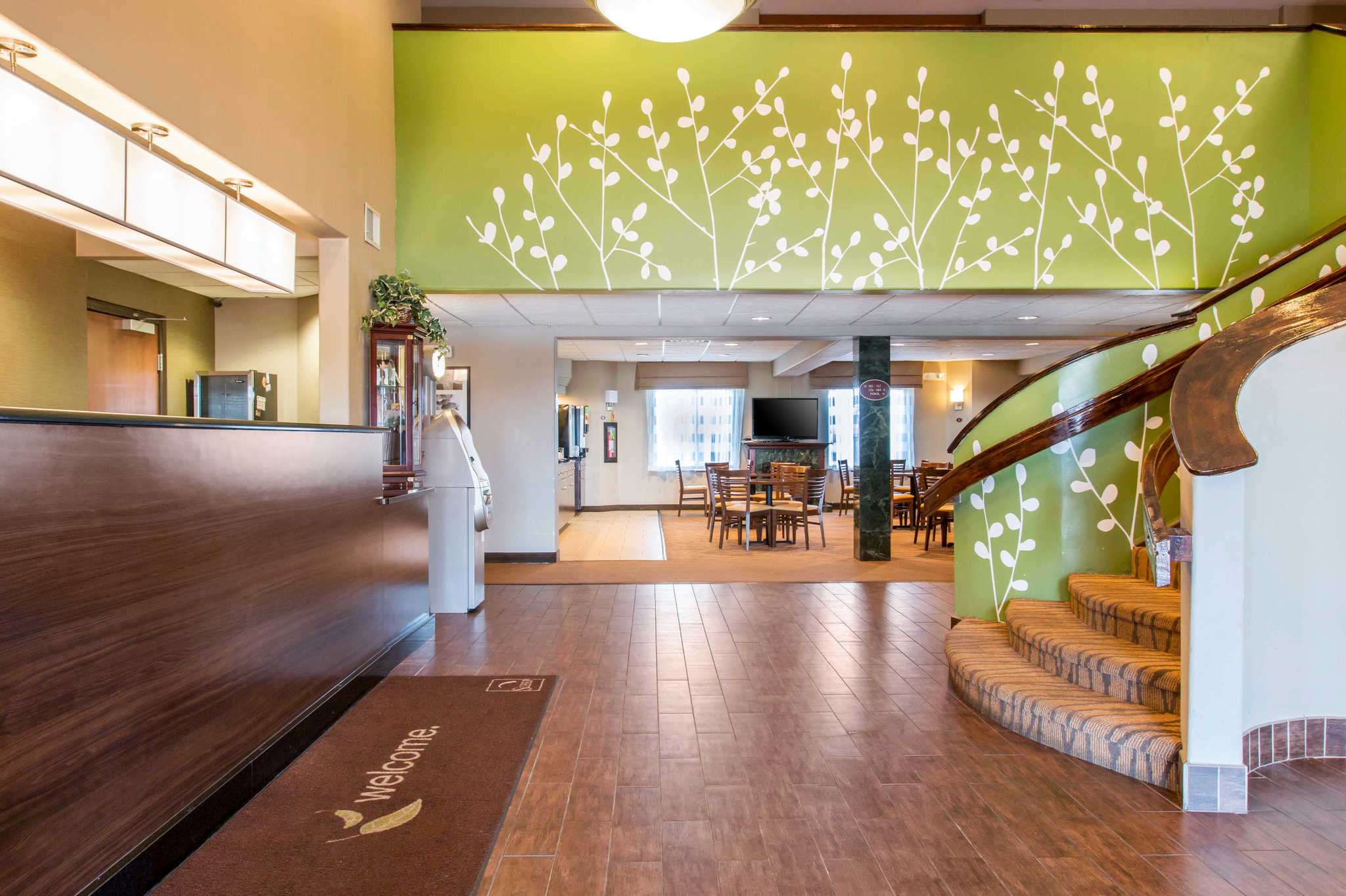 sleep inn and suites oregon toledo