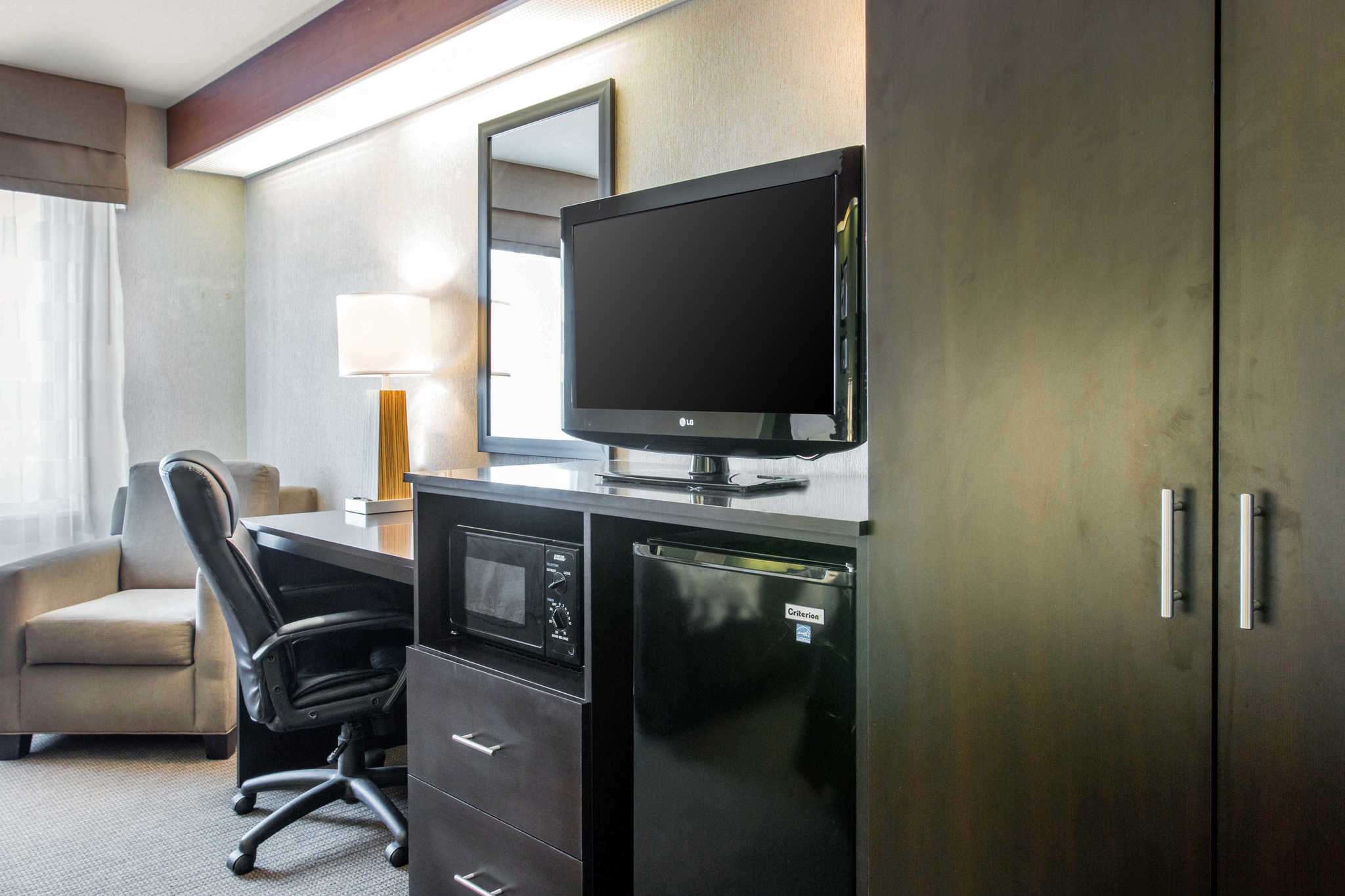 sleep inn and suites oregon toledo