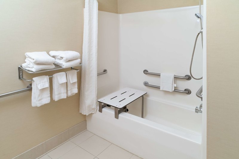 country inn and suites by radisson charleston south wv