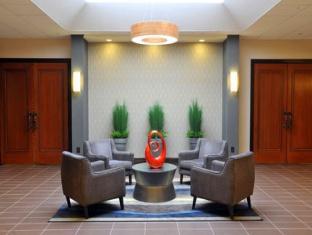 holiday inn hotel and suites charleston west by ihg
