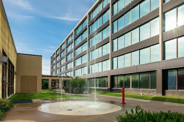 holiday inn hotel and suites charleston west by ihg