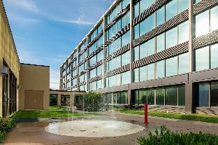 Holiday Inn Hotel & Suites Charleston West By Ihg,South Charleston>>Charleston,4 star