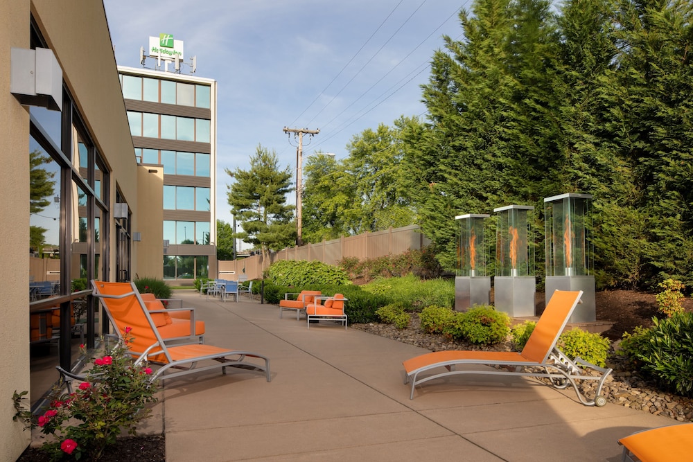 holiday inn hotel and suites charleston west by ihg