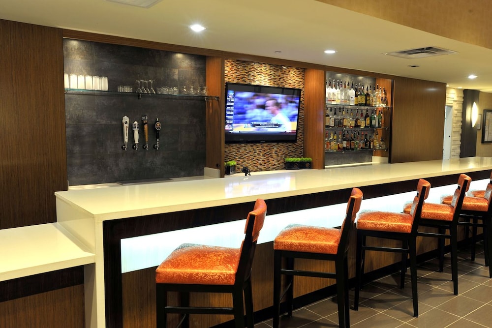 holiday inn hotel and suites charleston west by ihg