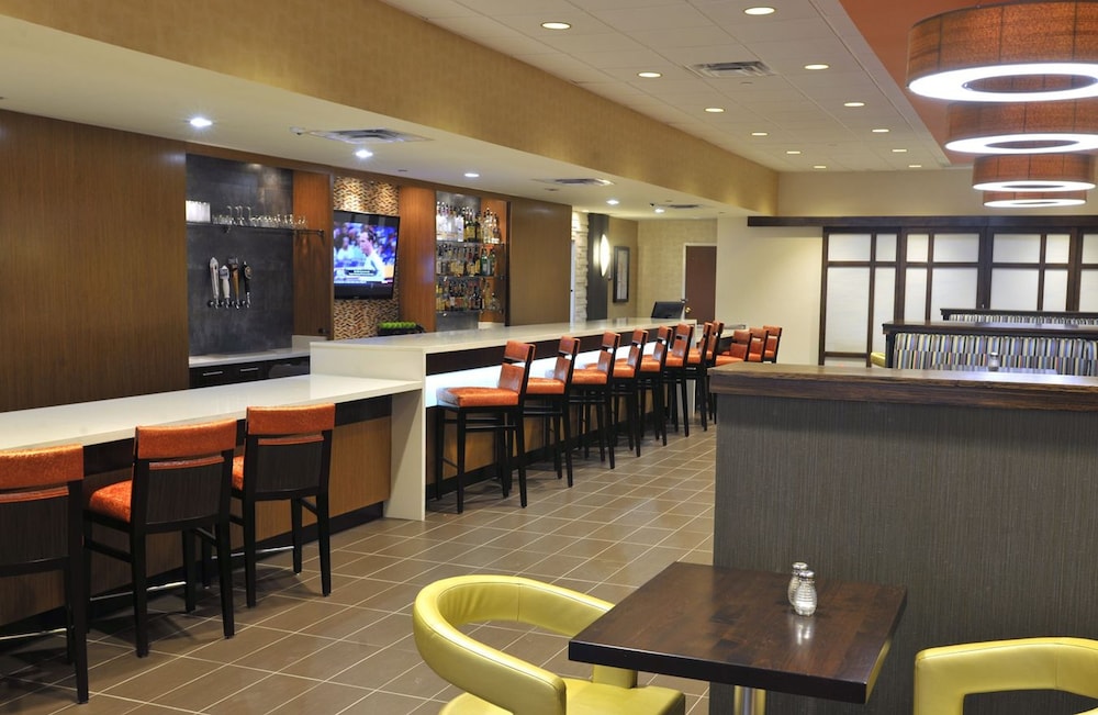 holiday inn hotel and suites charleston west by ihg