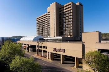 Charleston Marriott Town Center,South Charleston>>Charleston,4 star