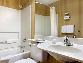 Microtel Inn & Suites By Wyndham Charleston Wv,South Charleston>>Charleston,2 star