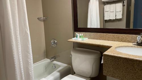 comfort inn and suites danbury bethel