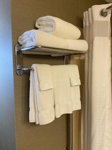 comfort inn and suites danbury bethel