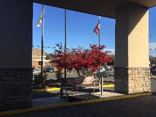 comfort inn and suites danbury bethel