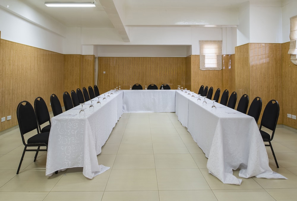 bulawayo rainbow hotel