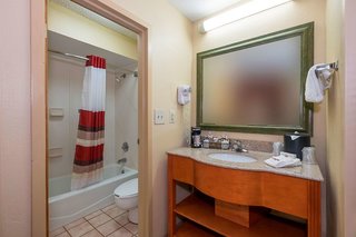 red roof inn augusta washington road