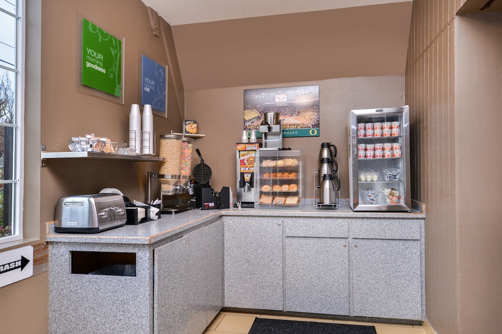 university inn and suites