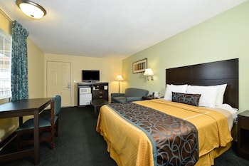 university inn and suites