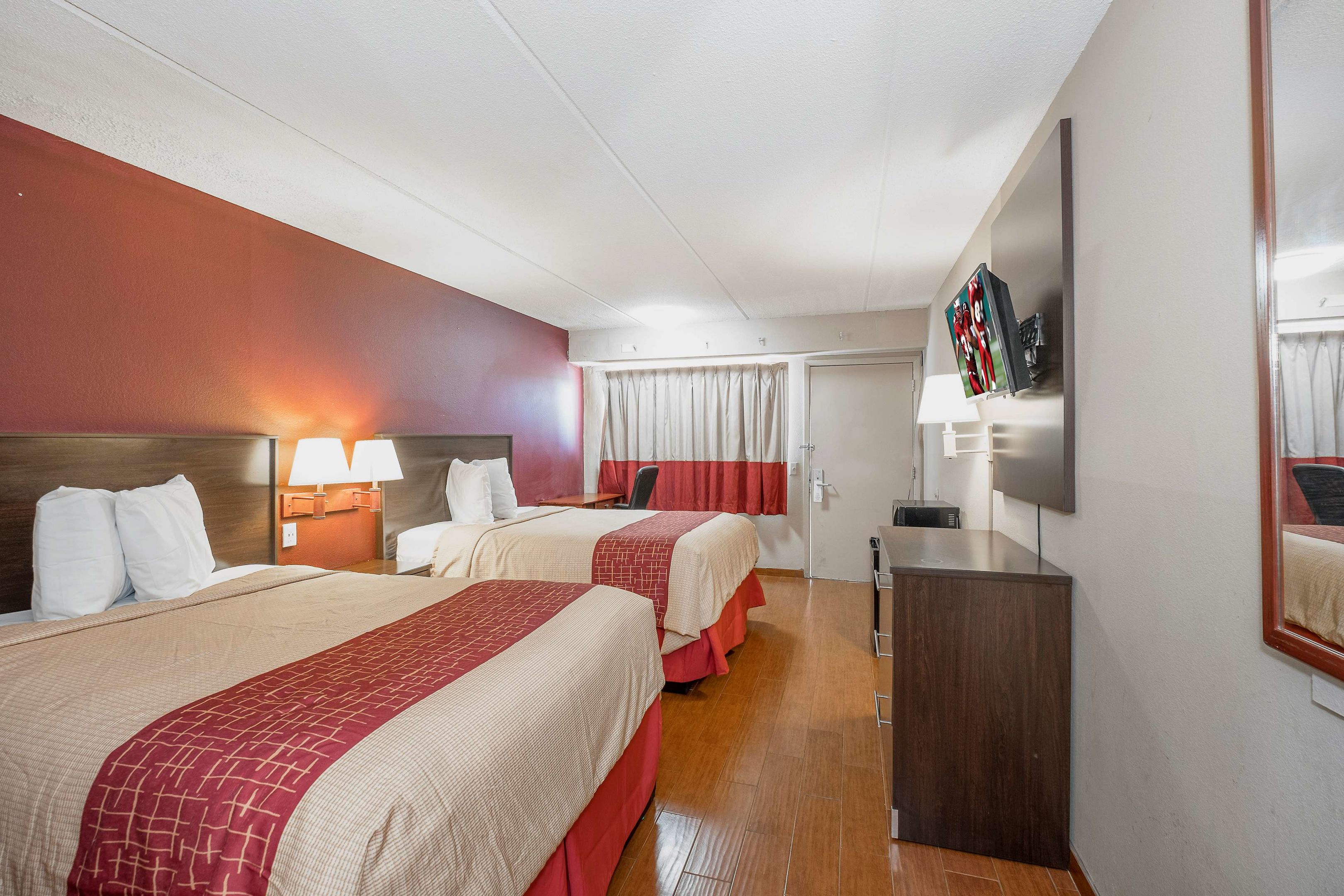 red roof inn jackson downtown fairgrounds