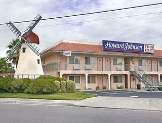 Howard Johnson By Wyndham Modesto Ceres,Modesto>>Ceres,2 star