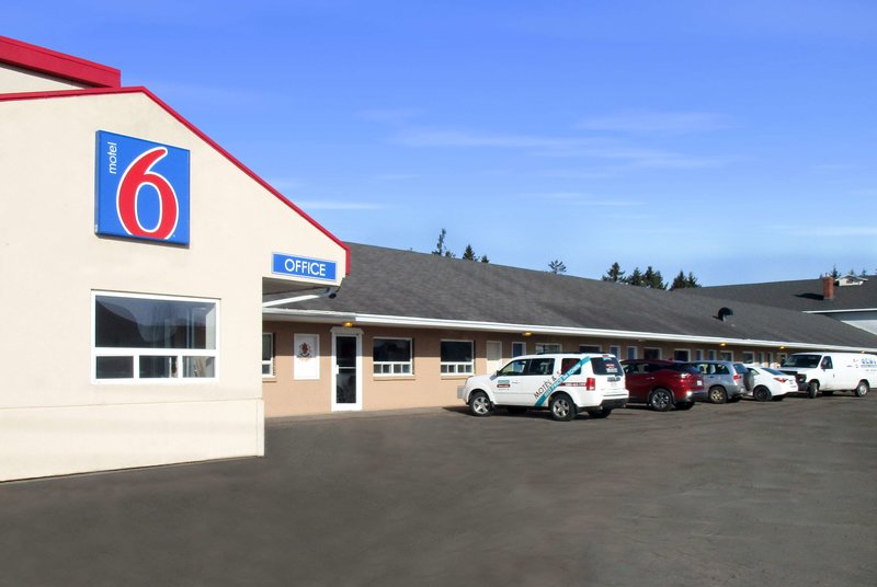 motel 6 moncton nb