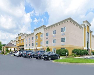 Latitude Suites Tinton Falls Eatontown/Bw Premier Collection,Morristown>>Eatontown,4 star