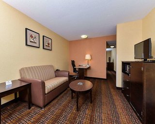 latitude suites tinton falls eatontown bw premier collection