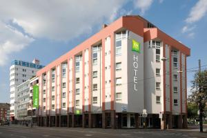 B&B Hotel Bremen-Altstadt,Hamburg>>Bremen,2 star