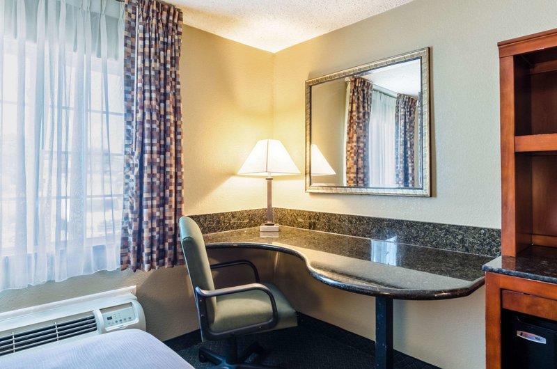 quality inn chicopee springfield