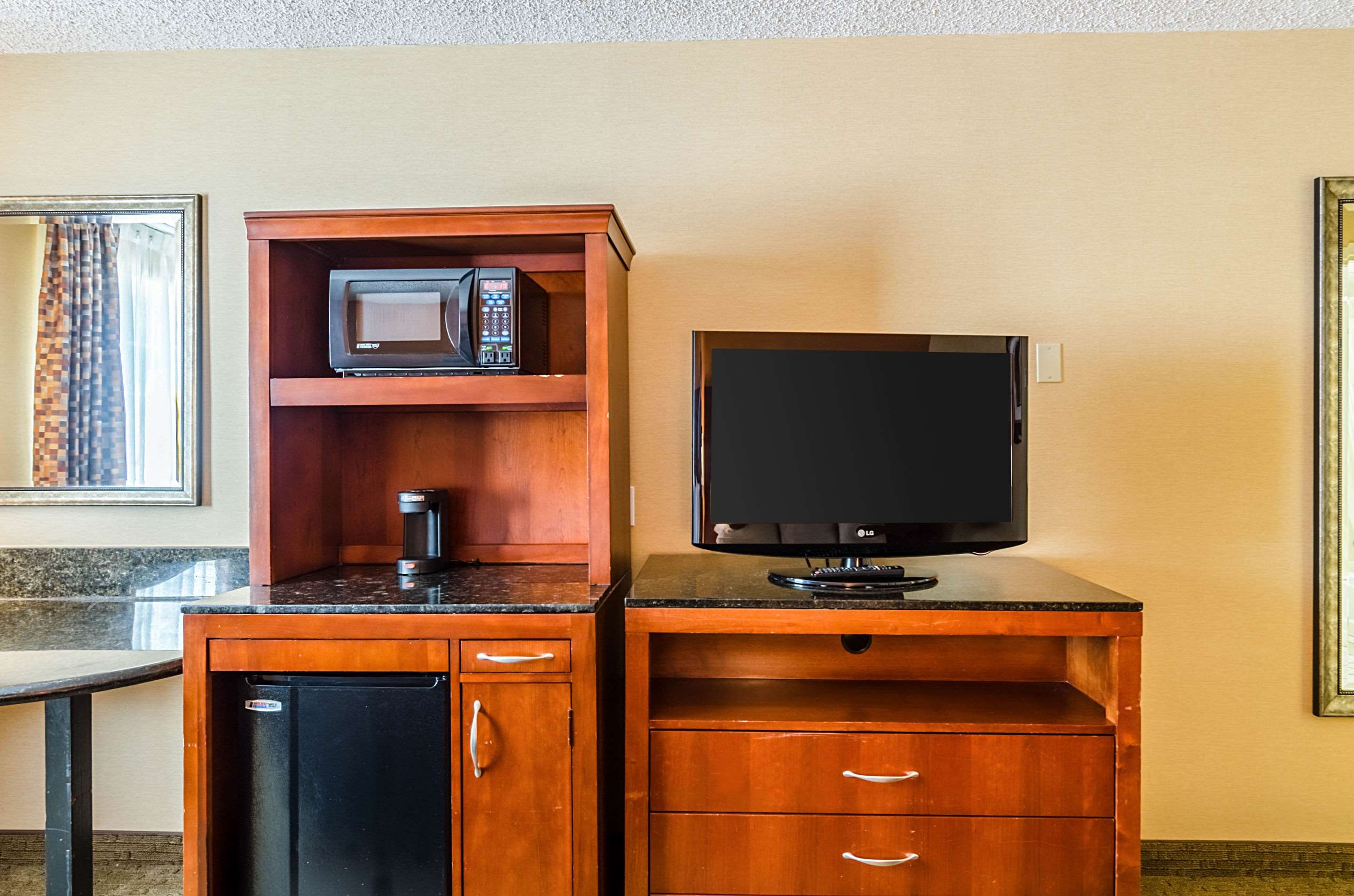 quality inn chicopee springfield