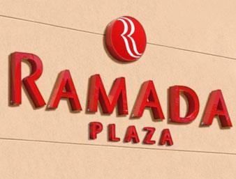 ramada plaza leon