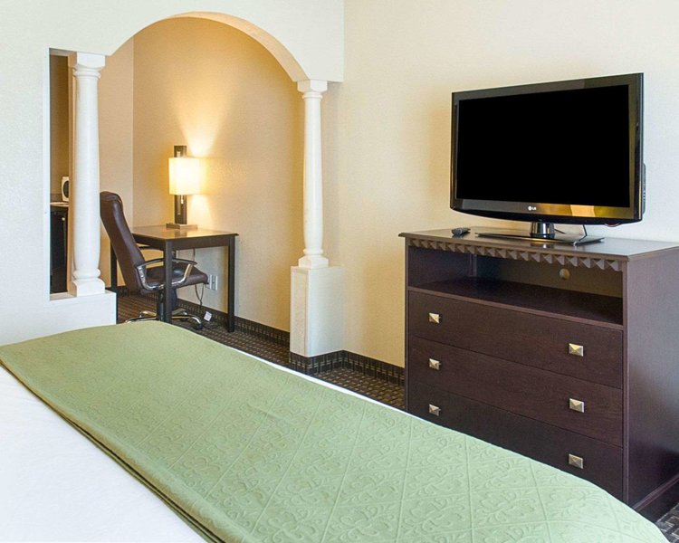 quality inn and suites