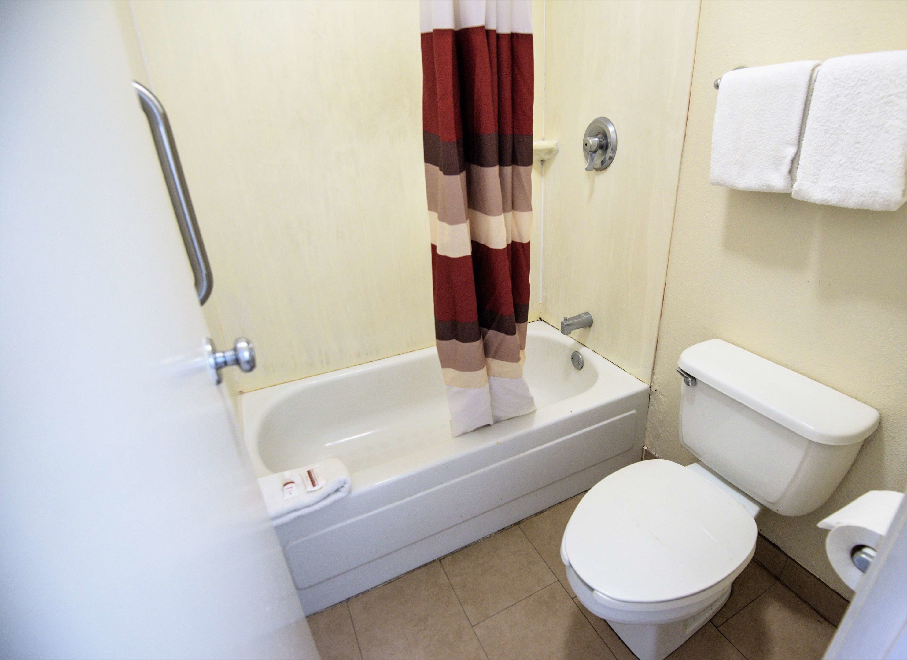 red roof inn lafayette la