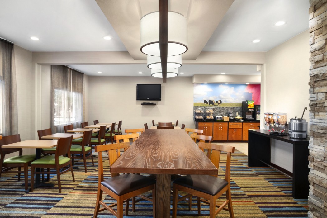 fairfield inn by marriott dubuque