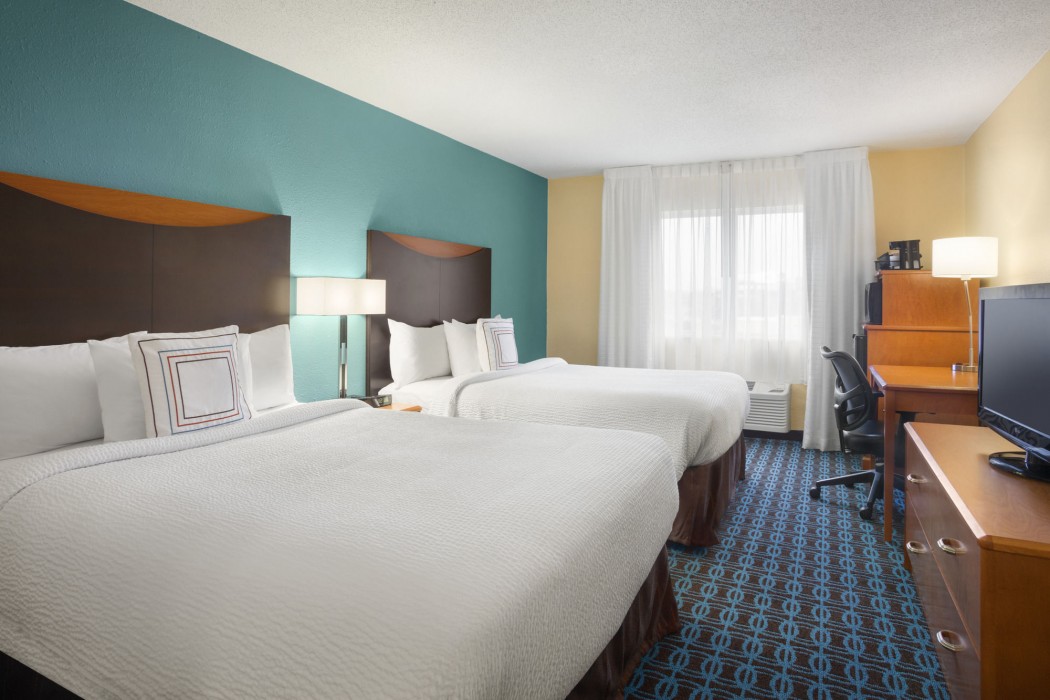fairfield inn by marriott dubuque