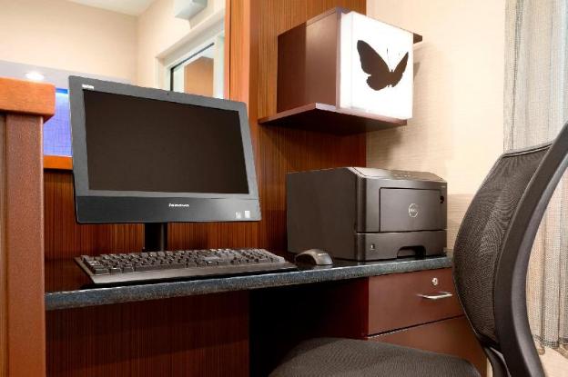 fairfield inn by marriott dubuque