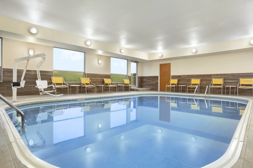 fairfield inn by marriott dubuque