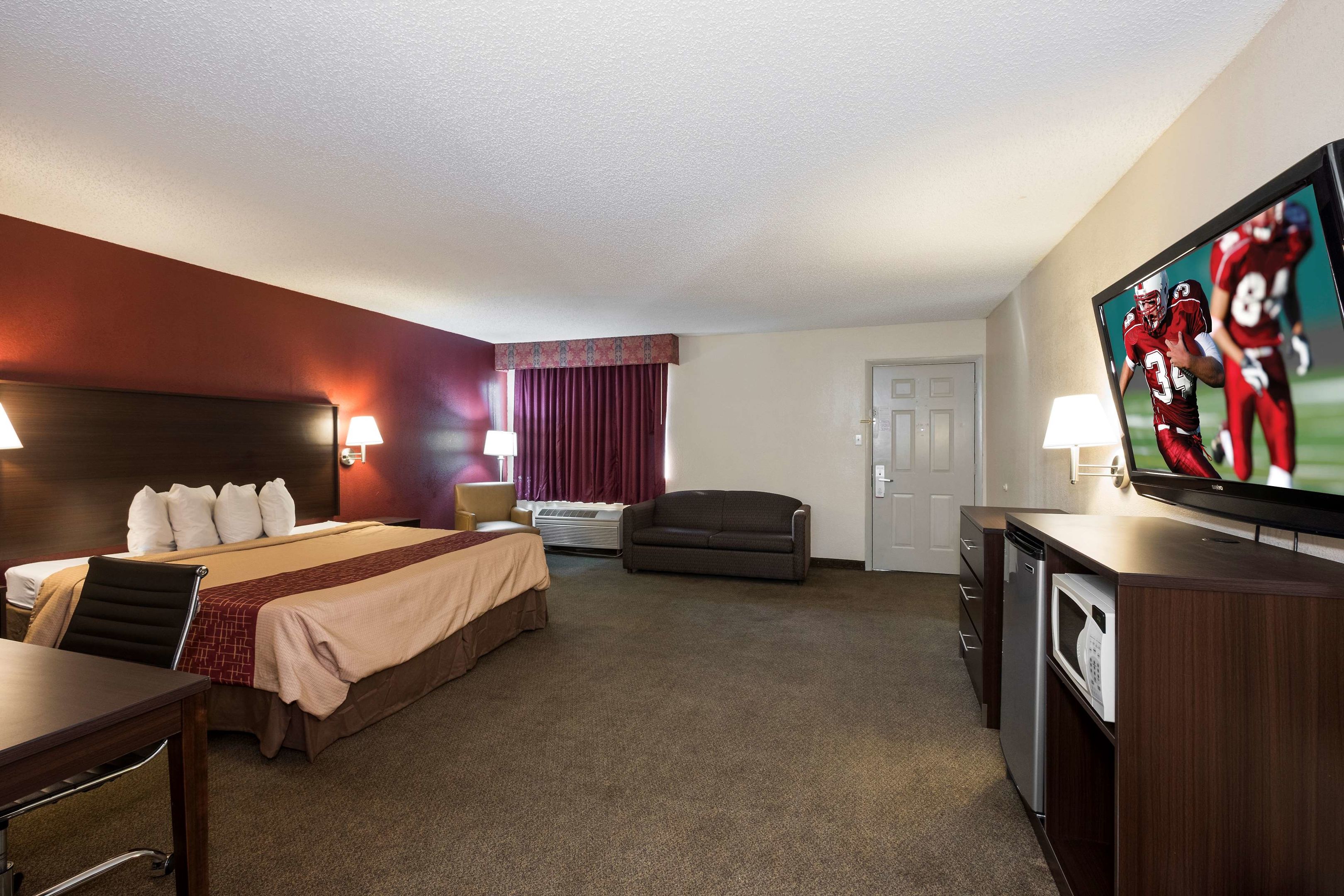 red roof inn acworth emerson lakepoint south