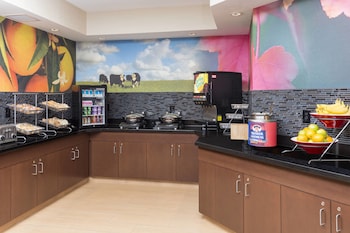 fairfield inn and suites lincoln