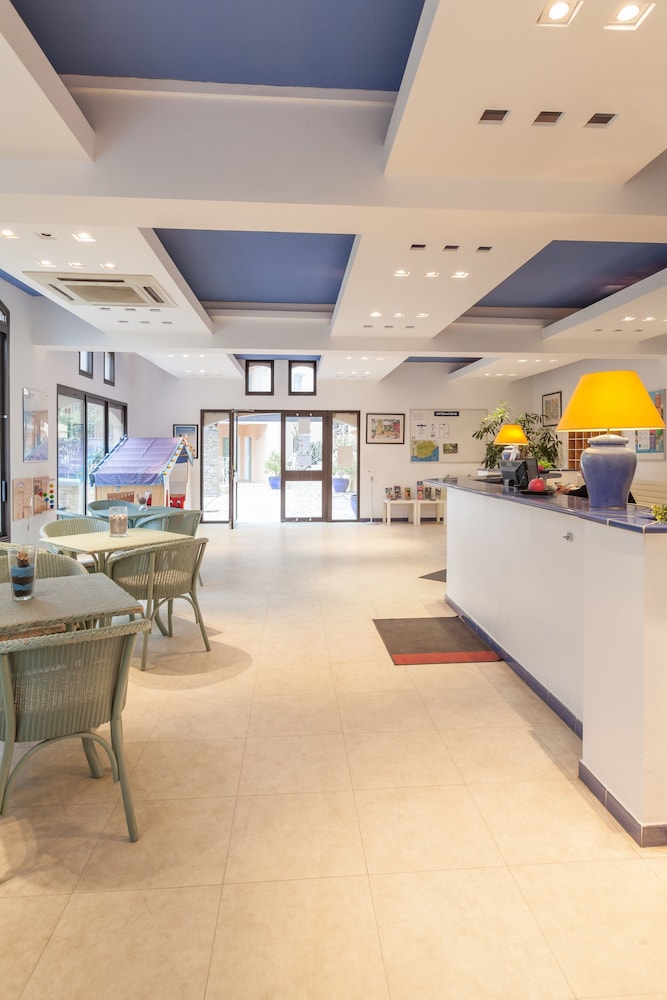 pierre and vacances residence lanse de pramousquier