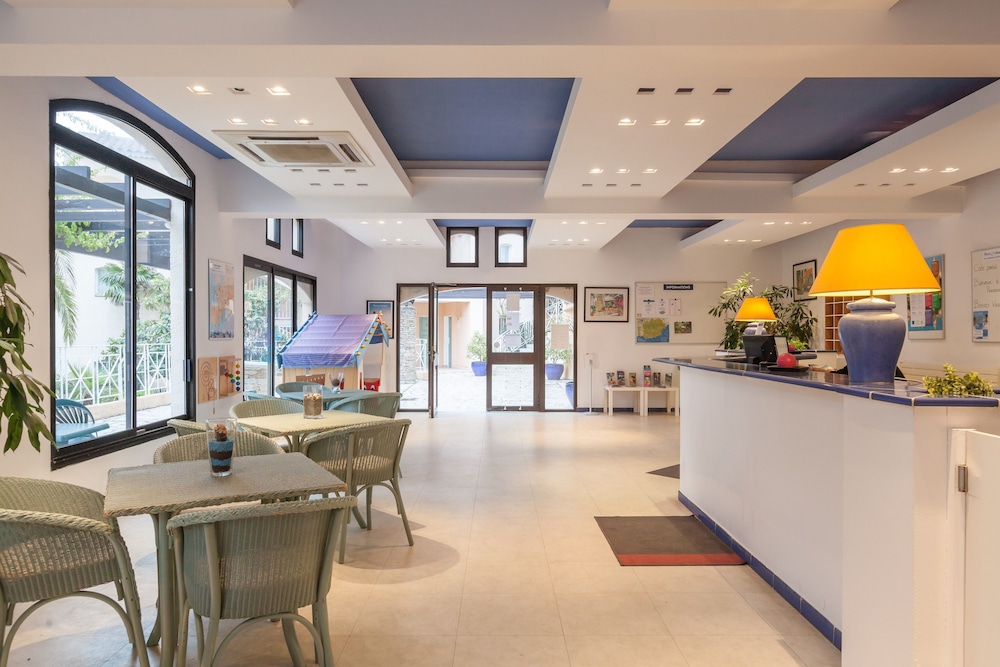 pierre and vacances residence lanse de pramousquier