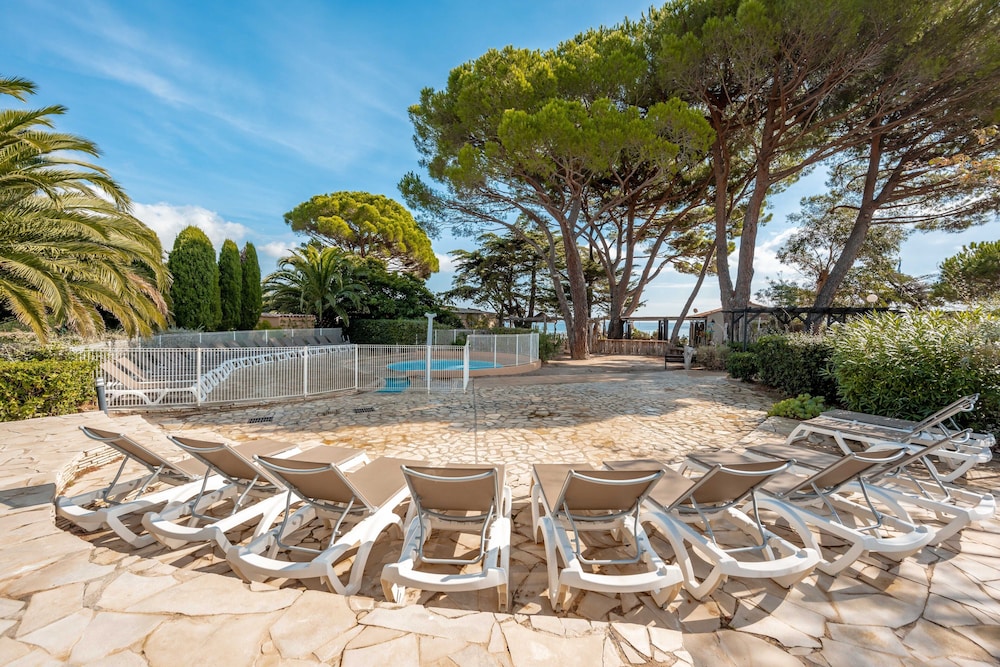 pierre and vacances residence lanse de pramousquier